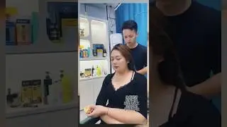 funny moment in salon. #viral #shorts #tranding #foryou #funny #entertainment #comedy #jokes #prank