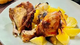 ✨A legoml&oacute;sabb tepsis csirkecomb krumplival! 🍗🥔 Nem sz&aacute;rad ki, isteni finom! 😍I Mamakonyh&aacute;ja