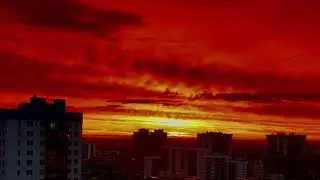 Странные страшные явления в небе России! ⚠️ Небо над Санкт-Петербургом стало огненно-красным