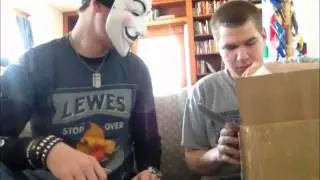 V for Vendetta Guy Fawkes Resin Mask Unboxing and Review (Narrow eyed White Version)