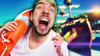 DON'T PEE IN THE POOL | Pool Party Panic