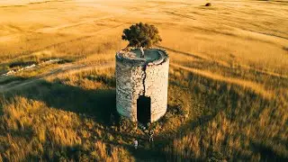 Dos Hermanos Convierten un Silo Abandonado en un Hogar de LUJO (Transformaci&oacute;n Extrema)