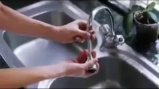 360 degree flexible water faucet spray