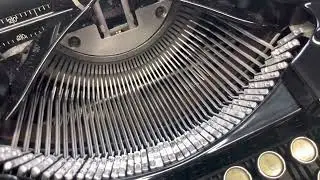 One of the Nicest Royal Model P/O Typewriters that have crossed my desk