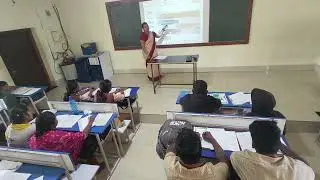 Teaching English Grammar of class 9 .Uses of present simple tense using smart class .