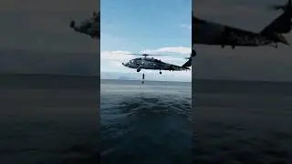 DCS/VR MH-60R Seahawk deploying SAR Swimmer #dcs  #dcsworld #flightsimulator