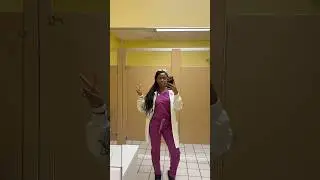 Мой первый день в качестве инструктора по сестринскому делу (видеоблог) 🥰👩&zwj;🏫🩺 #трендовыешорты