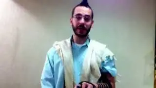 Interrup&ccedil;&atilde;o entre hamotzi e netilat yadaim