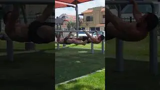 The calisthenics twins 🤯 #calisthenics #frontlever #twins #fitness #selfimprovement