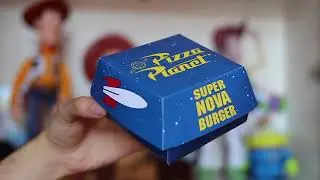 TOY STORY: Pizza Planet collection Showcase