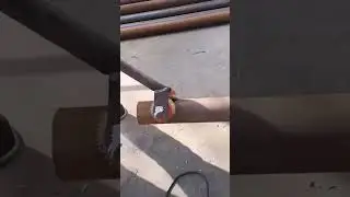 Rust removal of rusty round pipes