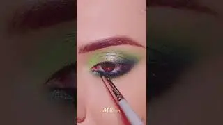 New Year&rsquo;s Eye Eye Makeup💄#mekeup #makeuplover#makeup
