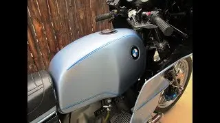 1977 BMW R100RS Painting Pinstripes
