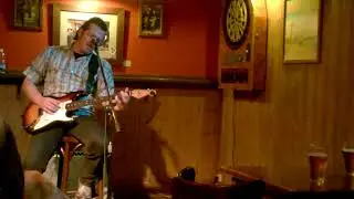 EDU BIG HANDS  AT HONKY TONK BLUES BAR * BARCELONA *