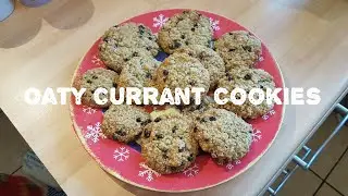Oaty Currant Cookies