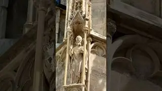MORE DETAILS OF ARCHITECTURE | ST. STEPHEN CATHEDRAL | VIENNA AUSTRIA 🇦🇹 SHORT #shorts #shortvideo