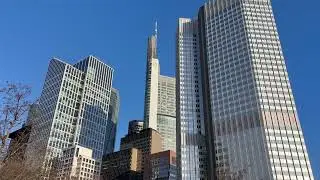 Distretto finanziario di Mainhattan a Francoforte sul meno Germania Skyline quartiere grattacieli