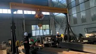 Adjustable Gantry Crane 10 Ton, Hand Winch Adjustable Gantry Crane, Economical 10 Gantry on Wheels
