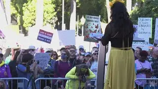 Sacramento&rsquo;s &lsquo;No Kings&rsquo; protest draws thousands to California Capitol