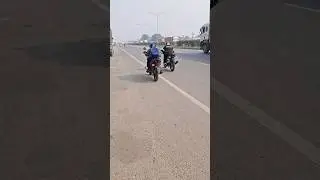 Honda SP 125 Vs Pulsar 125 Drag Race #youtubeshort #ytshort #sp125 #shortviral