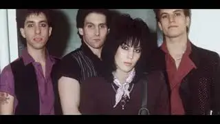 Frecuency 432 Hz - Joan Jett and The Blackhearts - I Love Rock n' Roll