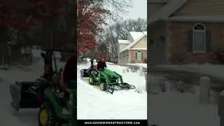 THIS IS WHY YOU WANT A SNOW PUSHER. #tractors #snowremoval #madeincanada