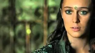 clarke and lexa 3x03
