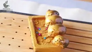 Yixing Clay Bull Tea Pet