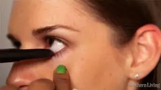 How to Apply An Easy Smokey Eye - Southern Living