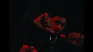MAKK ,TRXND - WALK INSIDE THE BUILDING  (OFFICIAL VIDEO)