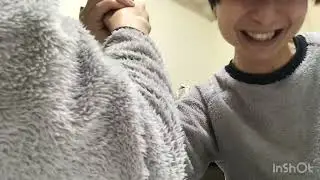 彼女と腕相撲してみた。（同棲前の動画）
