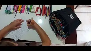 Hoje desenhei utensílios de cozinha bem coloridos