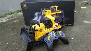 Unboxing RC Bulldozer Huina 1554 – Realistis!