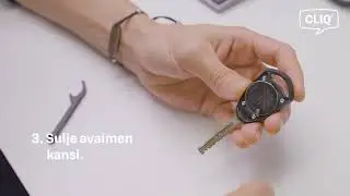 PROTEC&sup2; CLIQ -avaimen pariston vaihtaminen