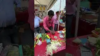 uncle selling magical cutter #viralvideo #cutter #magic #mela #uncle #street #magical #youtube
