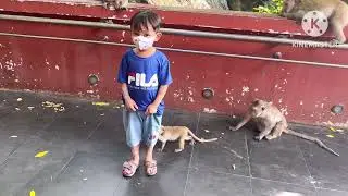 เอ็มกับน้องออยพาเที่ยววัดพระพุทธฉาย