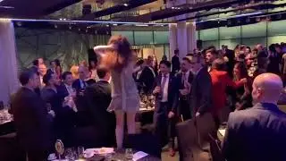 Singer party show for your wedding