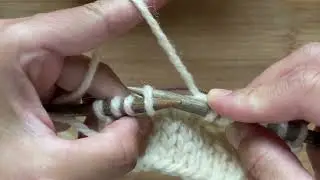 《Haruno Shawl・春野披肩》左引線打結 (pkok) / Mock Cable with Eyelet for HARUNO Shawl