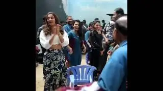 Vijay, pooja hegde and priyanka mohan on beast shooting spot making Fun 🤣😝😜