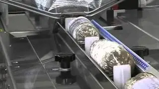 VIDEO - ambalare flowpack si etichetare DELFIN CARINA - carmangerie salamuri