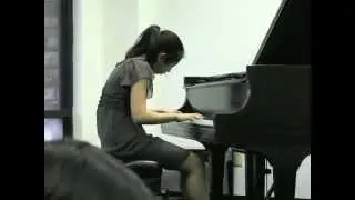 Ayane Plays 