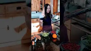 Homemade  Cranberry Sauce - Keto #keto #cooking #cranberrysauce