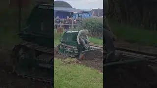 mini bulldozer! what is it? #heavyequipment #classic #antique