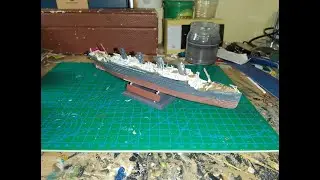 Revell - Custom - 1/1200 - RMS Titanic/Ocean Liner - Ghost Ship - Model Building Video