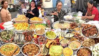 Massive Cheap & Delicious Food Supplies at Olympic Market in the Evening - Vendors&rsquo; Activities