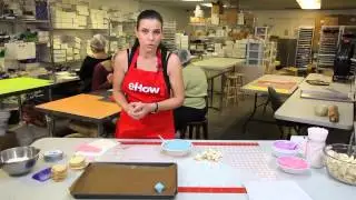 How to Make Wedding Favor Cookies : Cookies & Dessert