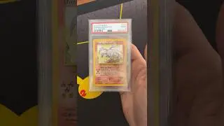 I upgraded my Shining Charizard! #Shorts #neodestiny #pokemon #pokemoncards #charizard