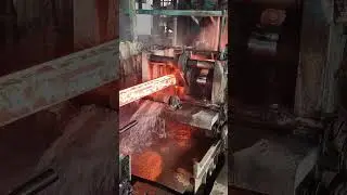 Iron Hydraulic Billet Shearing Machine For CCM, Max Force Or Load: 90 Ton, Shearing Thickness: