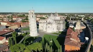 Leaning Tower of Pisa