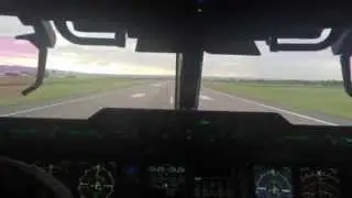 L&rsquo;A400M : d&eacute;collage court (moins de 900m).